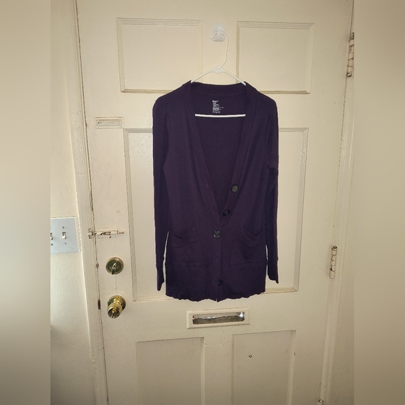GAP Button Down Long Sleeve Purple Cardigan Knit Sweater Women's Size Medium - Picture 1 of 3